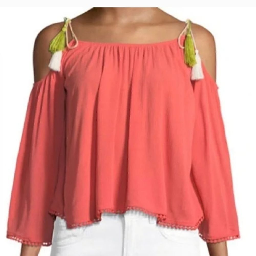 Cupcakes & Cashmere Bettie Cold Shoulder Top Small